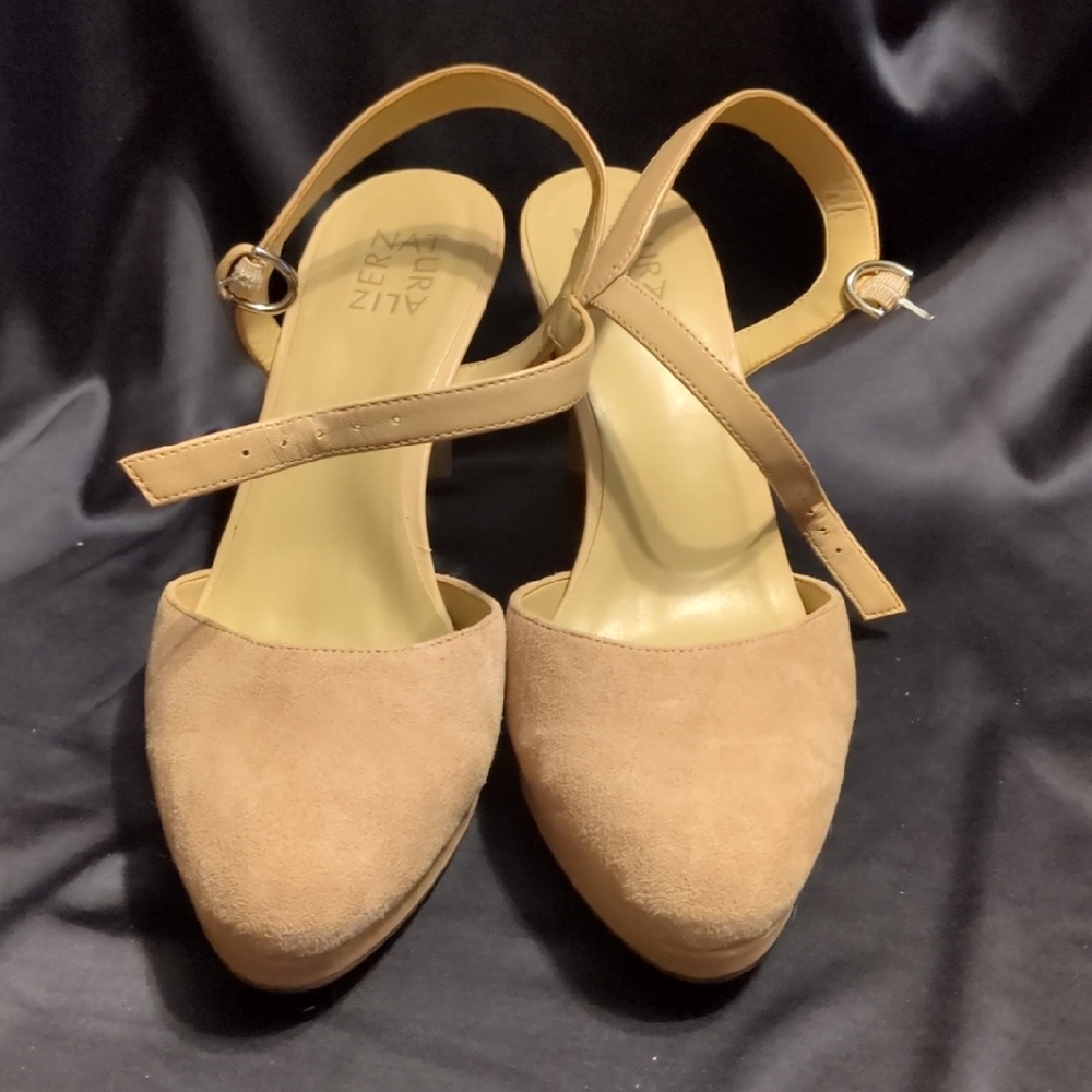 SOUL Naturalizer Tan Heels